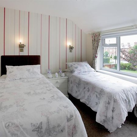The Hinton Guest House Knutsford Buitenkant foto