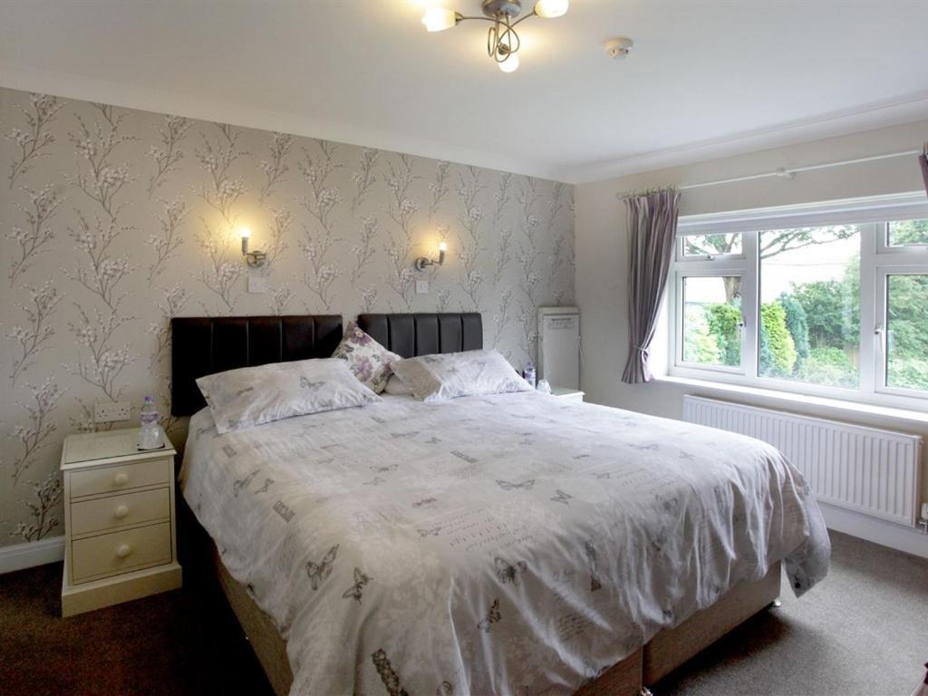 The Hinton Guest House Knutsford Buitenkant foto