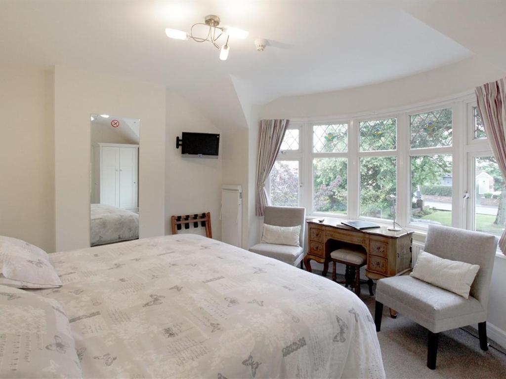 The Hinton Guest House Knutsford Buitenkant foto