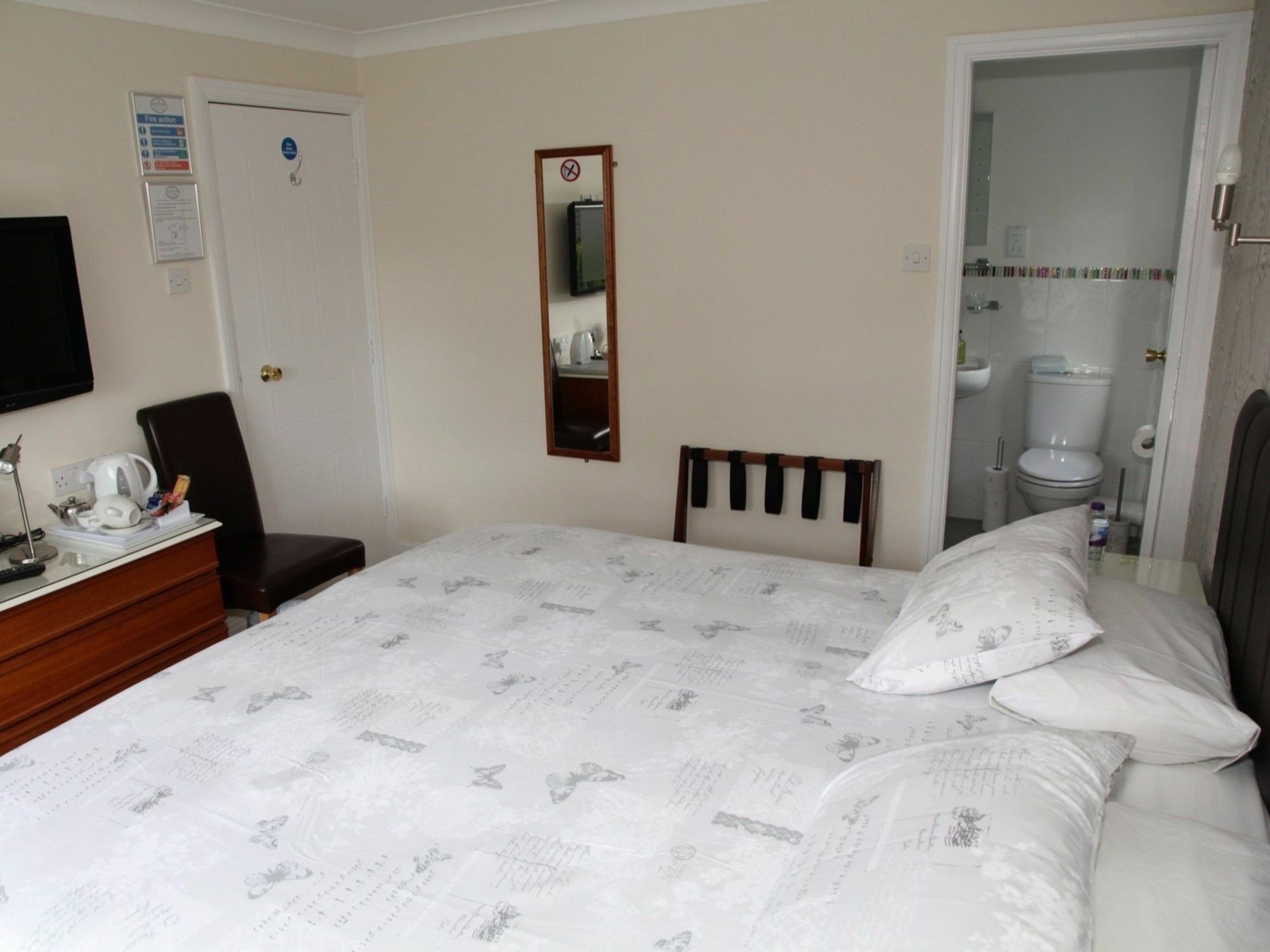The Hinton Guest House Knutsford Buitenkant foto