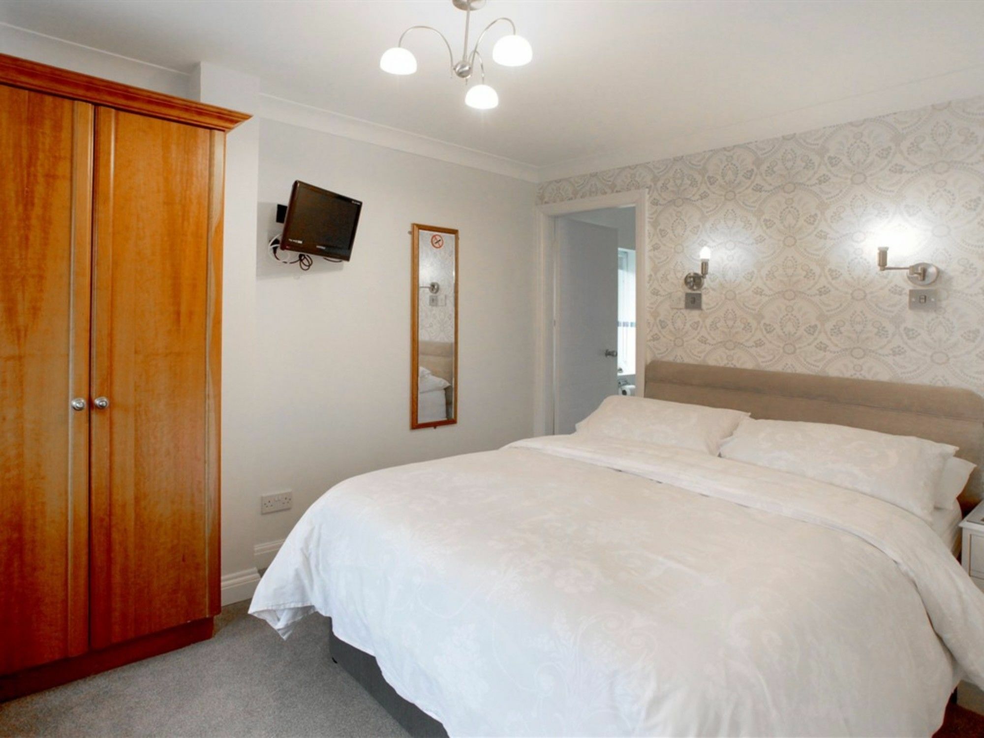 The Hinton Guest House Knutsford Buitenkant foto